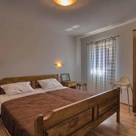 Casa vacanze In - Istrien 35288 Ližnjan